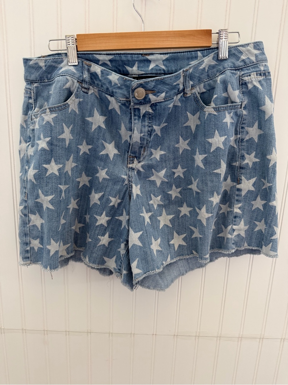 Lane Bryant Blue Star-Print Denim Shorts